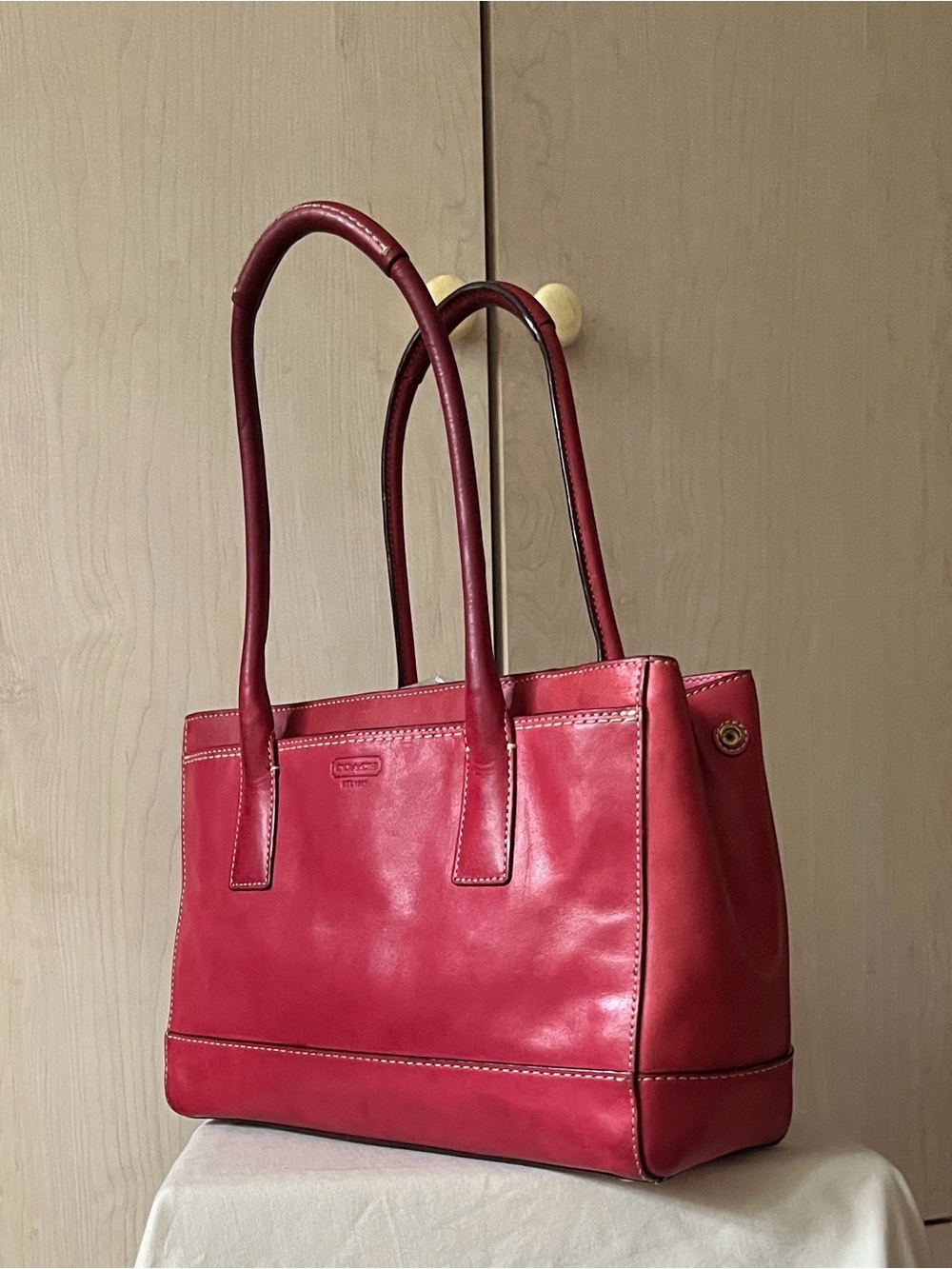 Coach Hamptons Madeline 11553 Glove Tanned Leather Tote Raspberry Red Pink Turnl